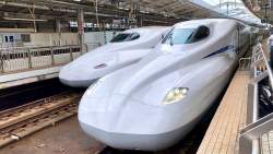260582 B