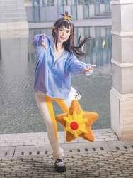 1390801 B