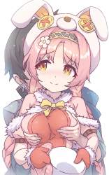562762 B
