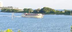 1688757 B