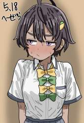 323998 B
