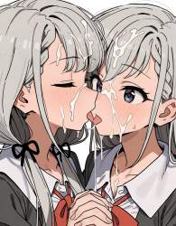 1743233 B