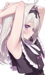 702804 B