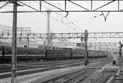 2127944 B