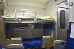 1044382 B