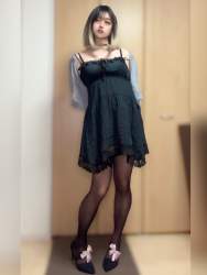 534823 B