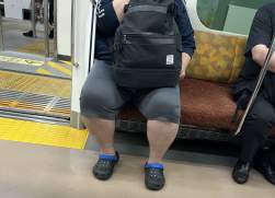 809950 B