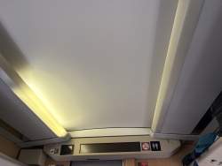 1223989 B