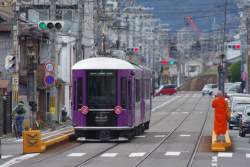 2284029 B