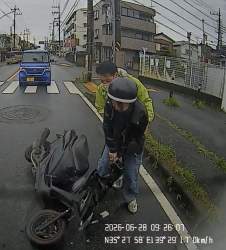 228573 B