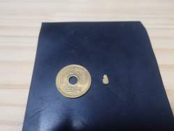 1890103 B