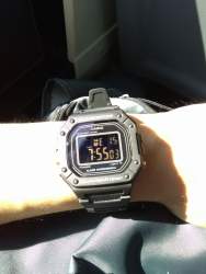 157886 B