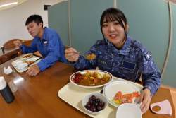165328 B