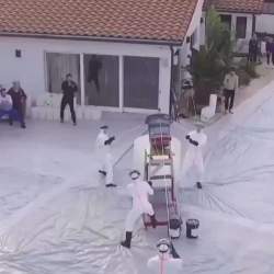 655984 B