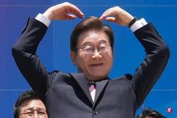 66898 B