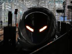 303236 B