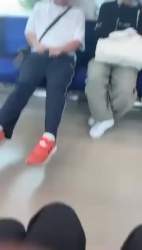 896977 B
