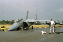1352451 B