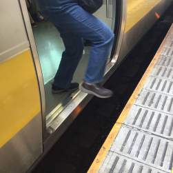 174319 B