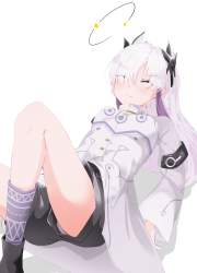 372569 B
