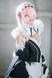 224073 B
