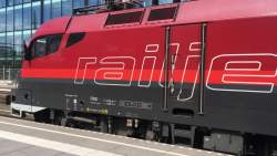 7172052 B