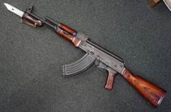 623406 B