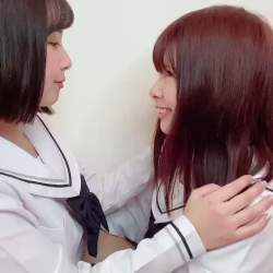 1224388 B