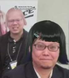 1323989 B
