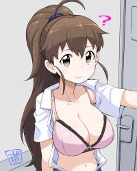 275562 B