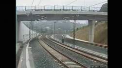 6990582 B