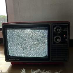 382385 B