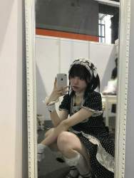 332826 B