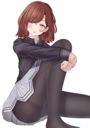 723590 B