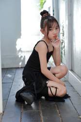 802273 B