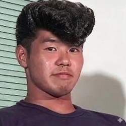 4067748 B