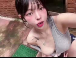 701738 B